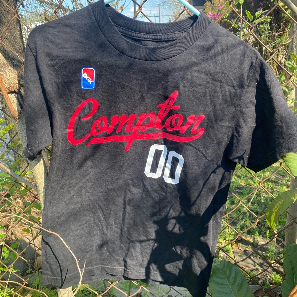 DGK Compton Shirt Small